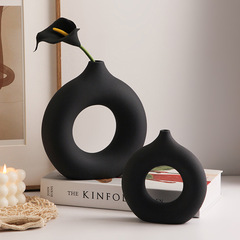 Banhamei INS Creamy Matte Ceramic Vase with Circle Design, Soft Home Decor Accents, Home Furnishing Ornament, Wholesale