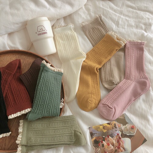Solid color lace twist socks women's mid-calf socks ins trendy cotton socks spring and autumn jk Japanese cute autumn and winter girls' growth socks