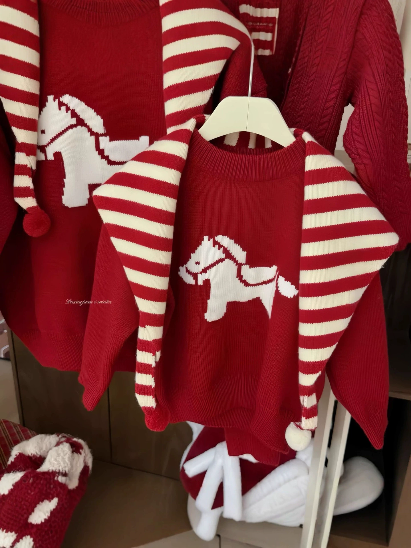 Children's sweater, winter knitted universal set