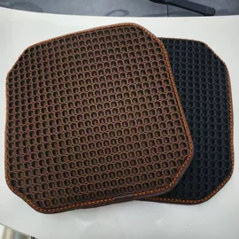 座垫、座套;凉垫;毛垫