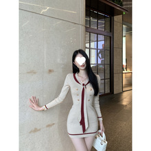 长袖针织毛织连衣裙女夏秋季修身包臀裙收腰短裙性感贵气撞色辣妹