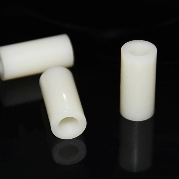 供应直径 5X3.2X9MM 尼龙直通柱 塑料隔离柱 PA66圆形间隔柱