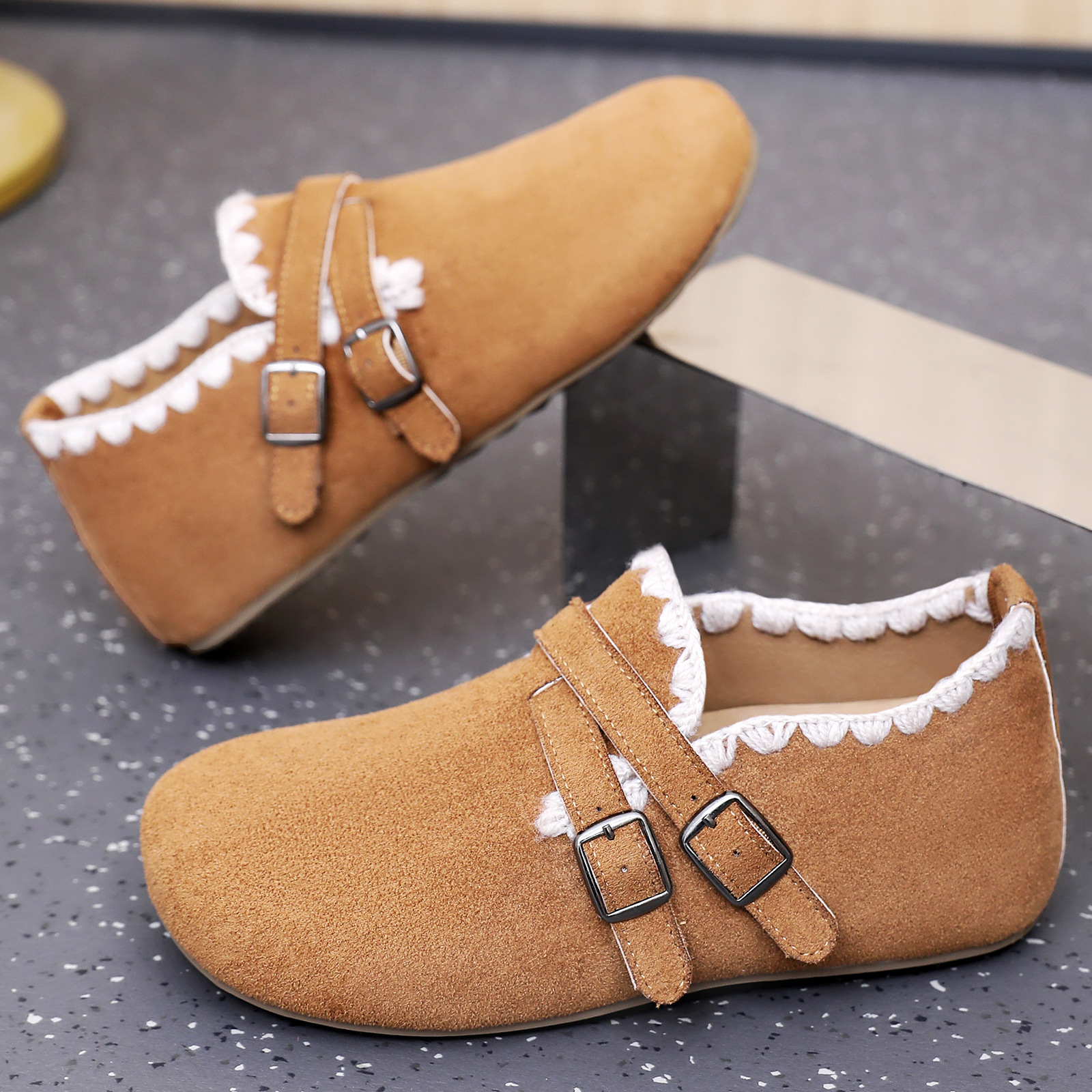 Fashionable universal casual loafers flat
