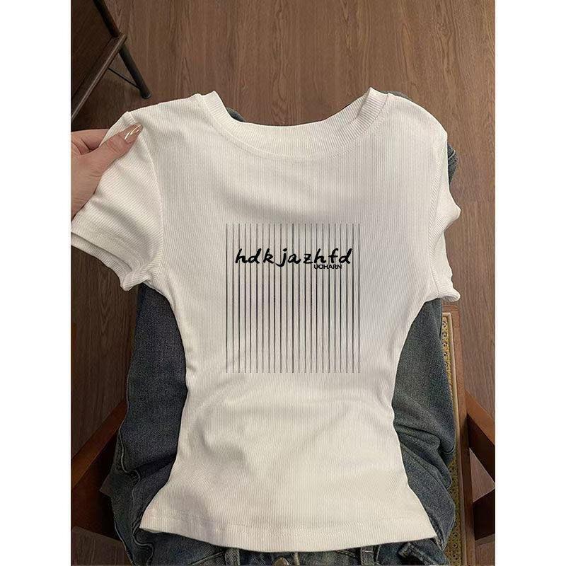 Retro white slim-fit round-neck short-sleeve T-shirt for women, summer tight-fitting slimming base shirt, versatile top for trendy girls Retro white slim-fit round-neck short-sleeve T-shirt for women, summer tight-fitting slimming base shirt, versatile top for trendy girls