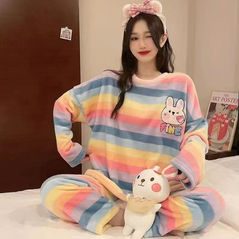 Franela al por mayor transfronteriza otoño invierno engrosado dulces dibujos animados sueltos chaqueta casual de coral pijama ropa doméstica de mujer