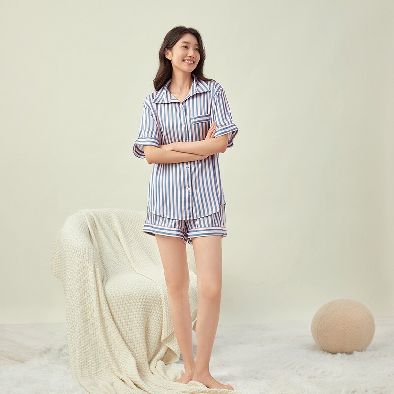 Secret Same-Style Shirt, Striped Jacquard Pajamas for Women, Short-Sleeved Shorts Set, Loungewear Set Secret Same-Style Shirt, Striped Jacquard Pajamas for Women, Short-Sleeved Shorts Set, Loungewear Set