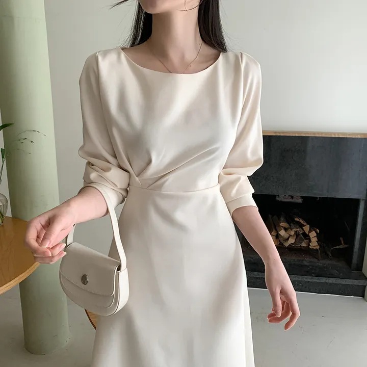 Autumn elegant design fitted solid color brace with a round collar