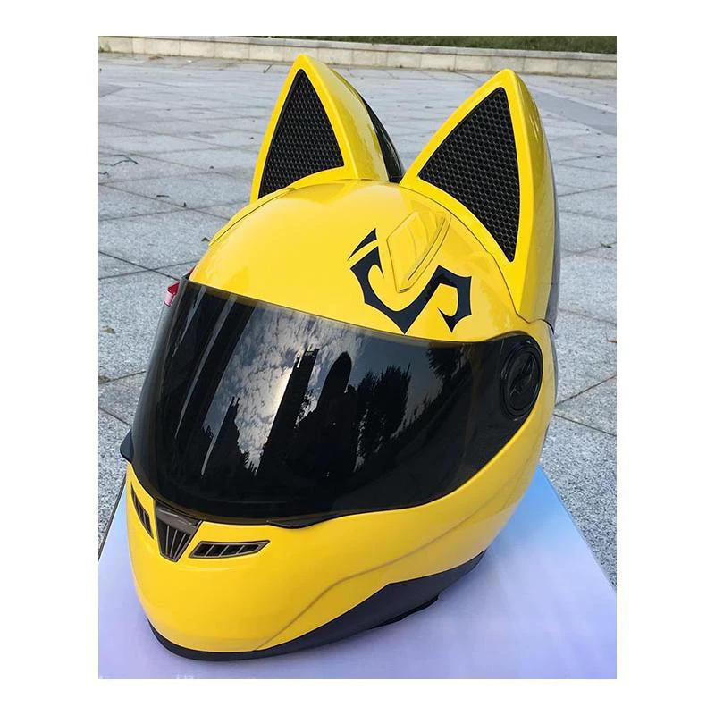 Мотоциклетный шлем с кошачьими ушками — это четырехсезонный мотоциклетный шлем.