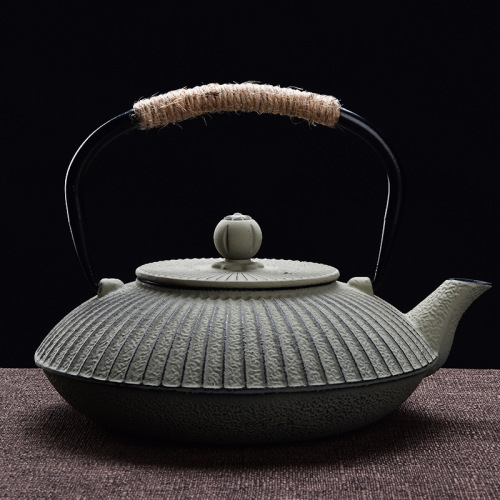European and American foreign trade export umbrella-shaped teapot, cast iron teapot with filter, iron kettle for boiling water and making tea, household Japanese-style iron kettle