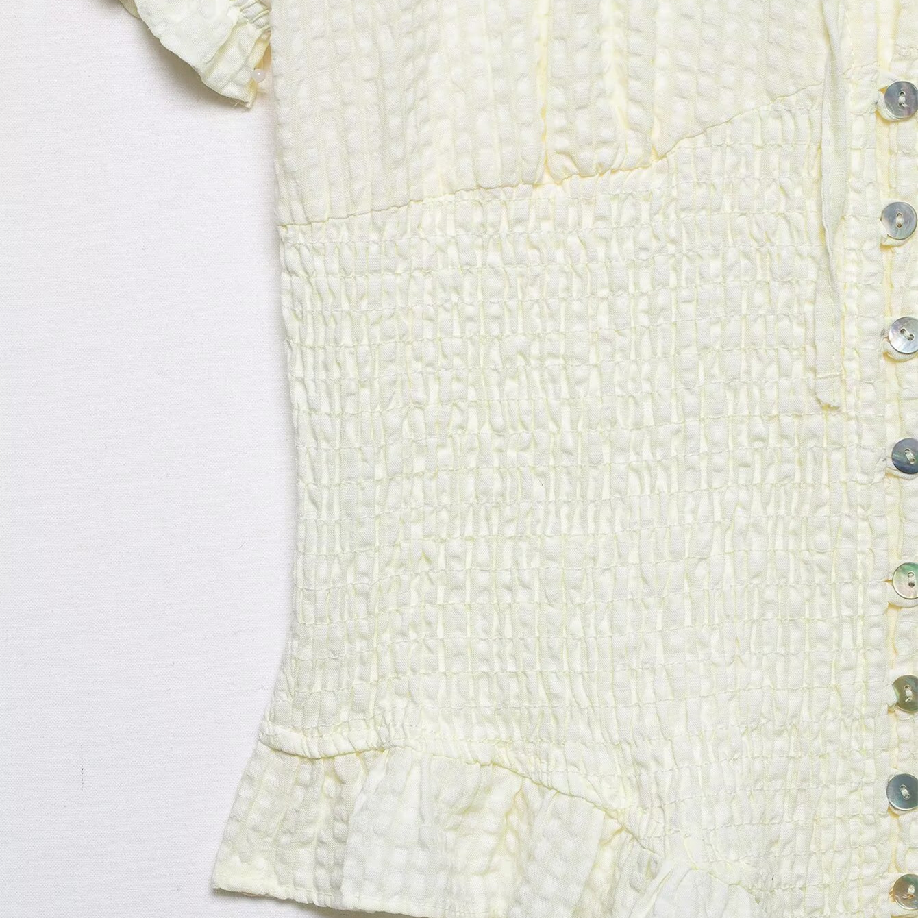 Women's Sweet Bow Detail Short Sleeve Blouse, Flattering Bubble Sleeve Top With Lace Trim, Spring Essential In Beige, Brown, Pink, Light Blue, Navy_ecoleips.com