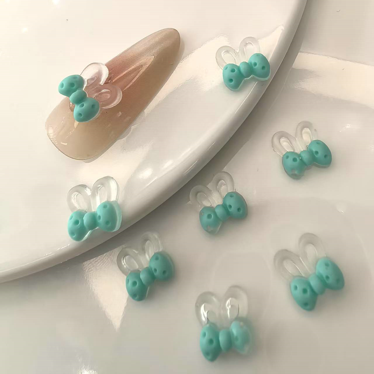 透明夜光光变蝴蝶结兔耳朵美甲饰品批发发夹配饰材料贴片0020