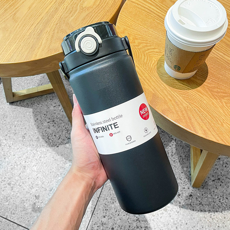 Nueva gran capacidad 304 taza de aislamiento térmico práctica taza de aislamiento de agua fría doble uso al aire libre regalo portátil de un botón para abrir la tapa