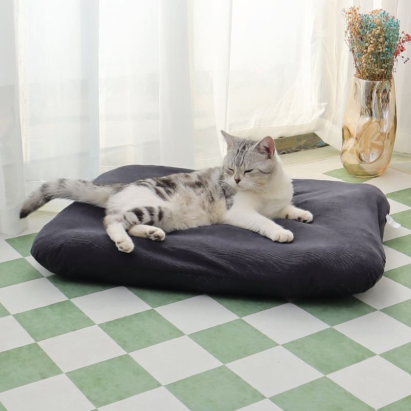 겨울용 애완동물 따뜻한 고양이 침대, 두꺼운 코듀로이 고양이 수면 매트, 미끄럼 방지 및 오염 방지, 두꺼운 보온 고양이 매트