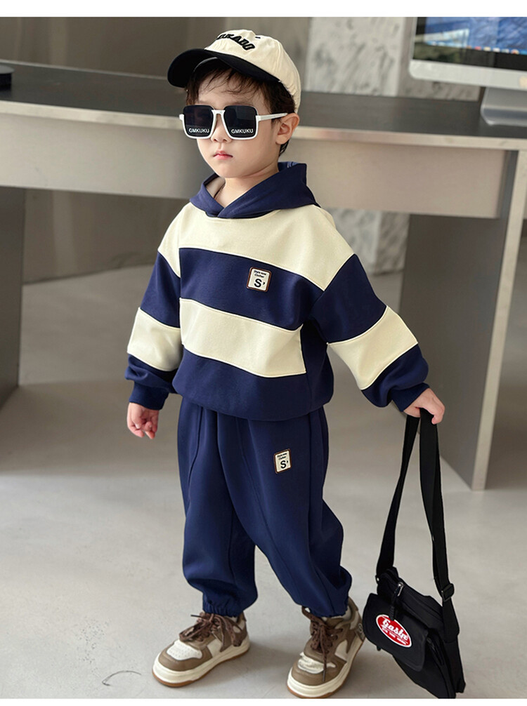 Color Block per ragazzi 2023 Primavera e autunno Nuovi set sportivi con cappuccio per il tempo libero per bambini Vestiti alla moda per bambini_voghion.com