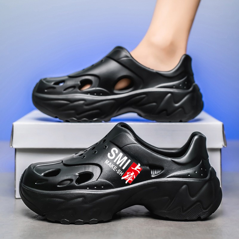 Verano nuevos zapatos con agujeros para hombres transfronterizos de gran tamaño con suela gruesa, estilo de pareja, zapatos de playa de vadeo Baotou, sandalias y pantuflas