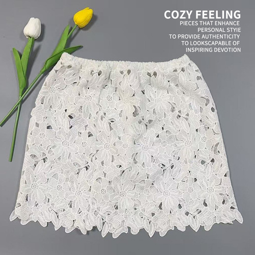 New 2025 Autumn/Winter Lace Large Size Versatile Hoodie Base Layer for Layering, Inner Wear, Pencil Skirt Bottom, Semi-Skirt