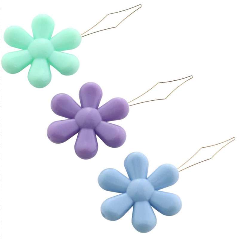 Enhebrador de aguja de flor de plástico pequeño enhebrador de aguja de punto de cruz enhebrador de aguja de hogar para ancianos