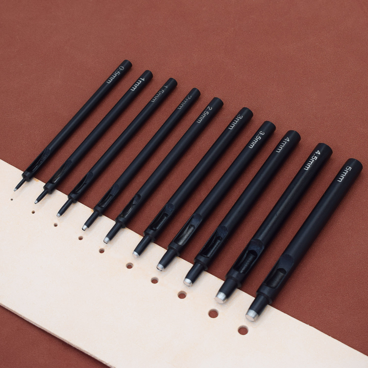 厂家直供黑色直冲直嘴节冲皮革腰带表带打孔器手敲圆柱圆孔冲子