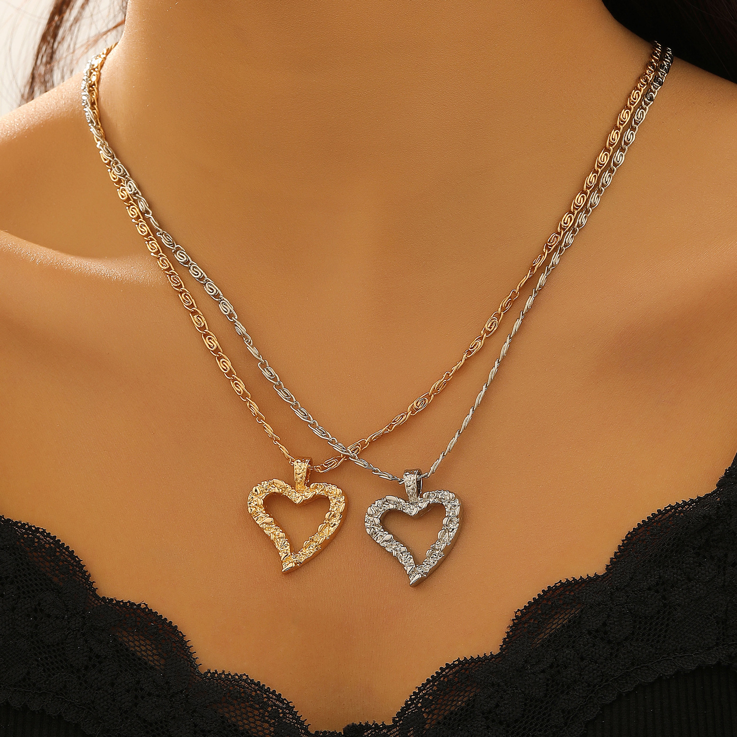 fashionable pendant heart shaped