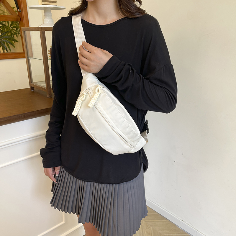 Bolso de pecho deportivo de moda japonés para mujeres 2026 estilo coreano versátil bolso de cintura para teléfonos móviles casuales simple bolso de mochila