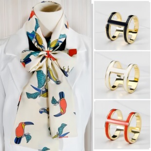 New Colorful Silk Towel Buckle Multi-function Korean Style Simple All-match H Letter Accessories Square Scarf Shawl Buckle Clothing Accessories
