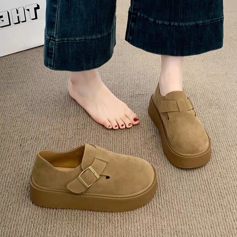 Retro thick-soled shoes with a 3-5cm height increase, Birkenstock-style women's shoes, 2026 autumn/winter new casual slip-on shoes Retro thick-soled shoes with a 3-5cm height increase, Birkenstock-style women's shoes, 2026 autumn/winter new casual slip-on shoes