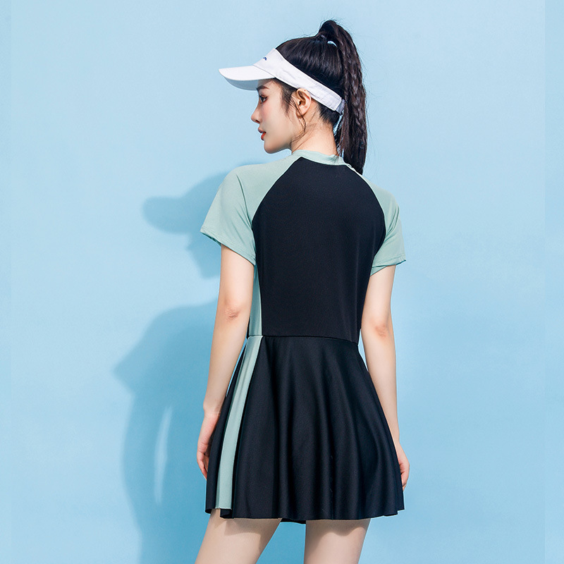 Plus tamaño traje de baño de las mujeres nuevo vestido de una sola pieza gordita chica adelgazamiento vacaciones caliente primavera deportes traje de baño al por mayor