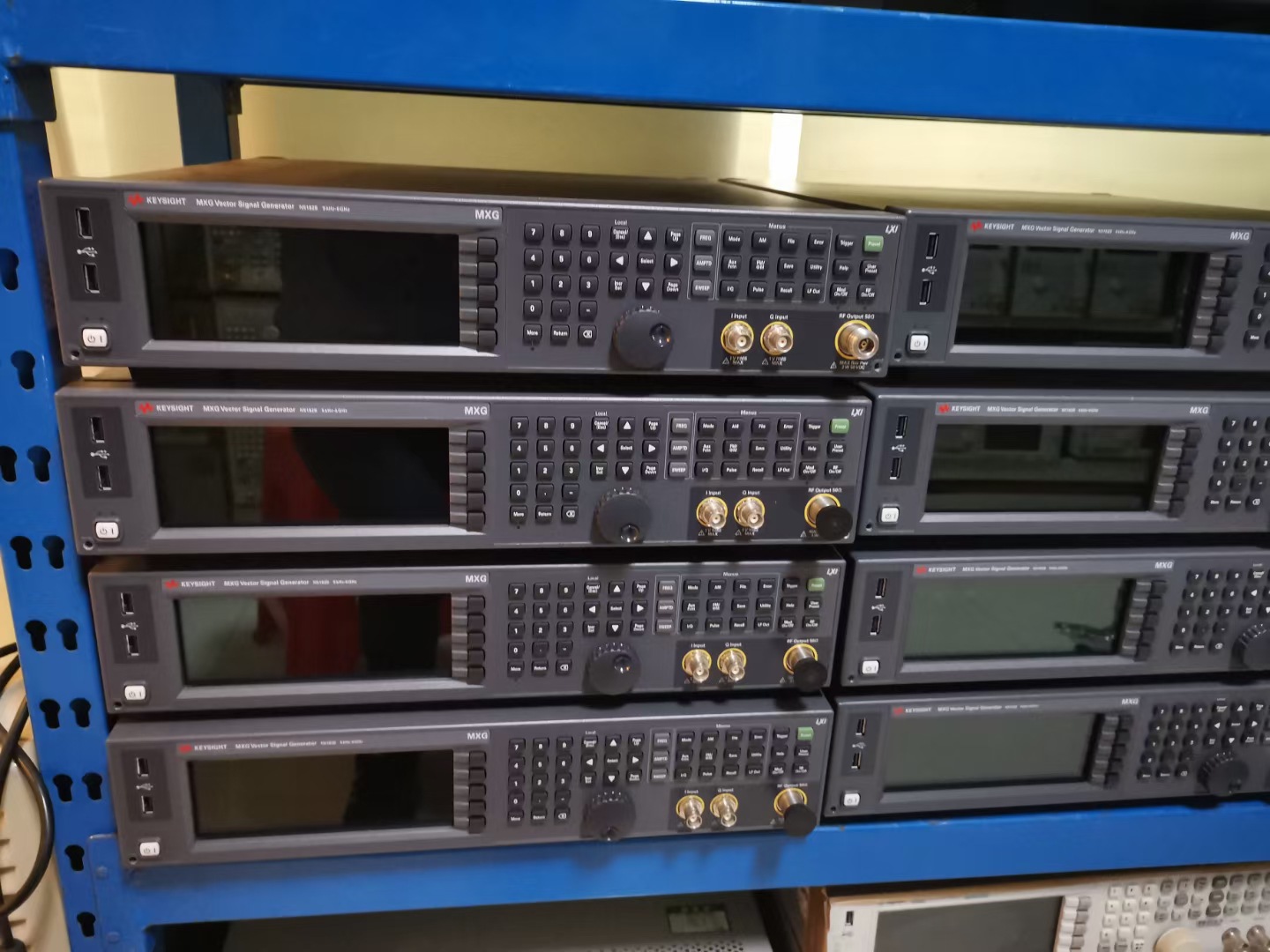 热卖二手Agilent N5182B MXG X系列射频矢量信号发生器N5183B回收