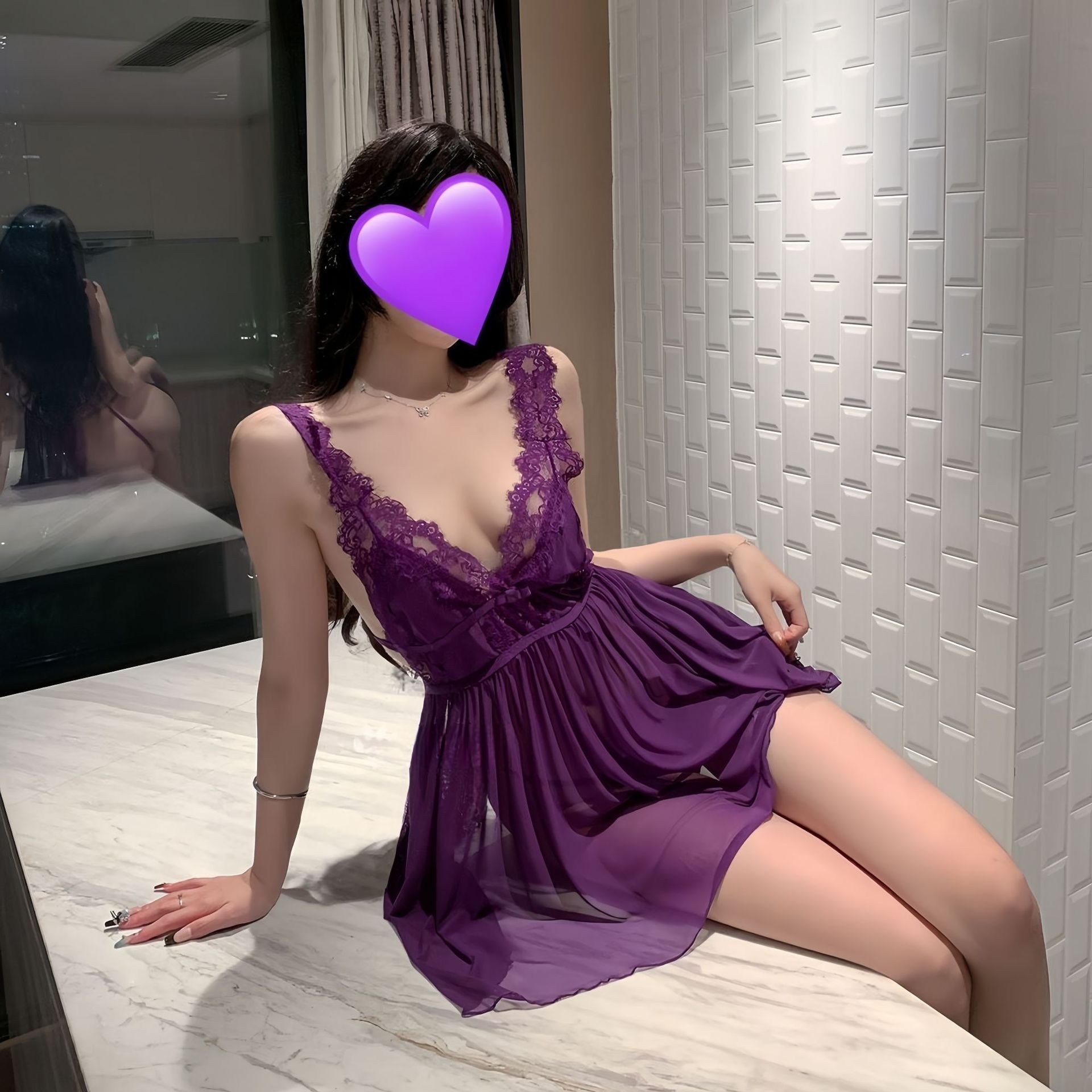 보라