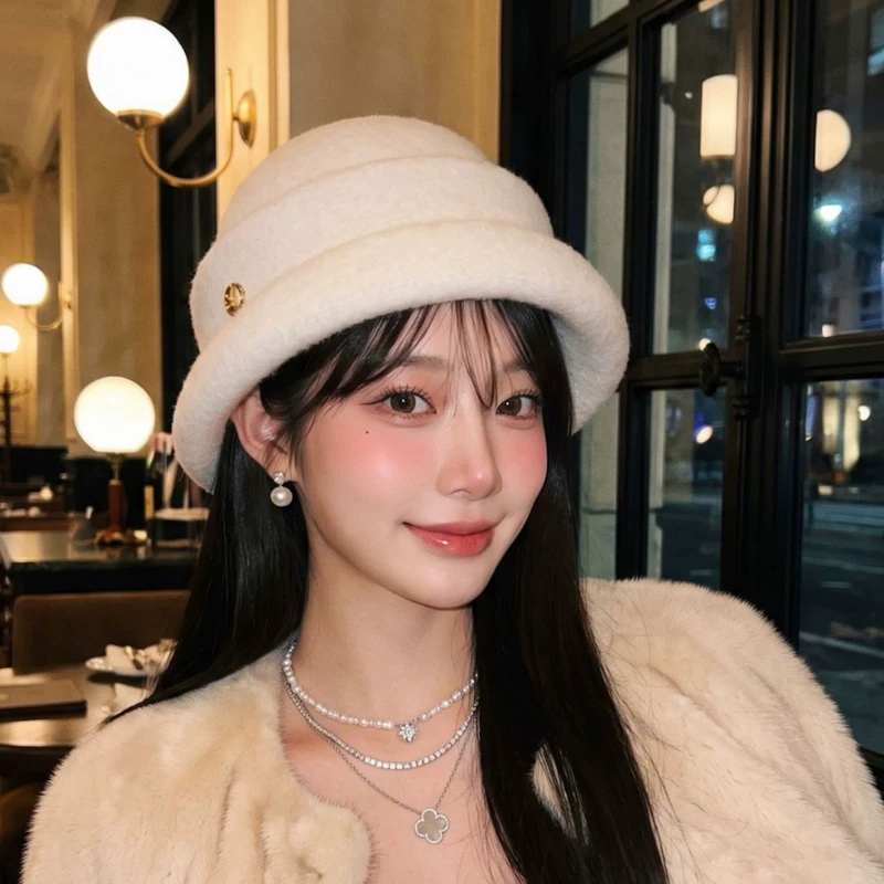 Женская шляпа-федора с загнутыми полями чёрная на большой размер