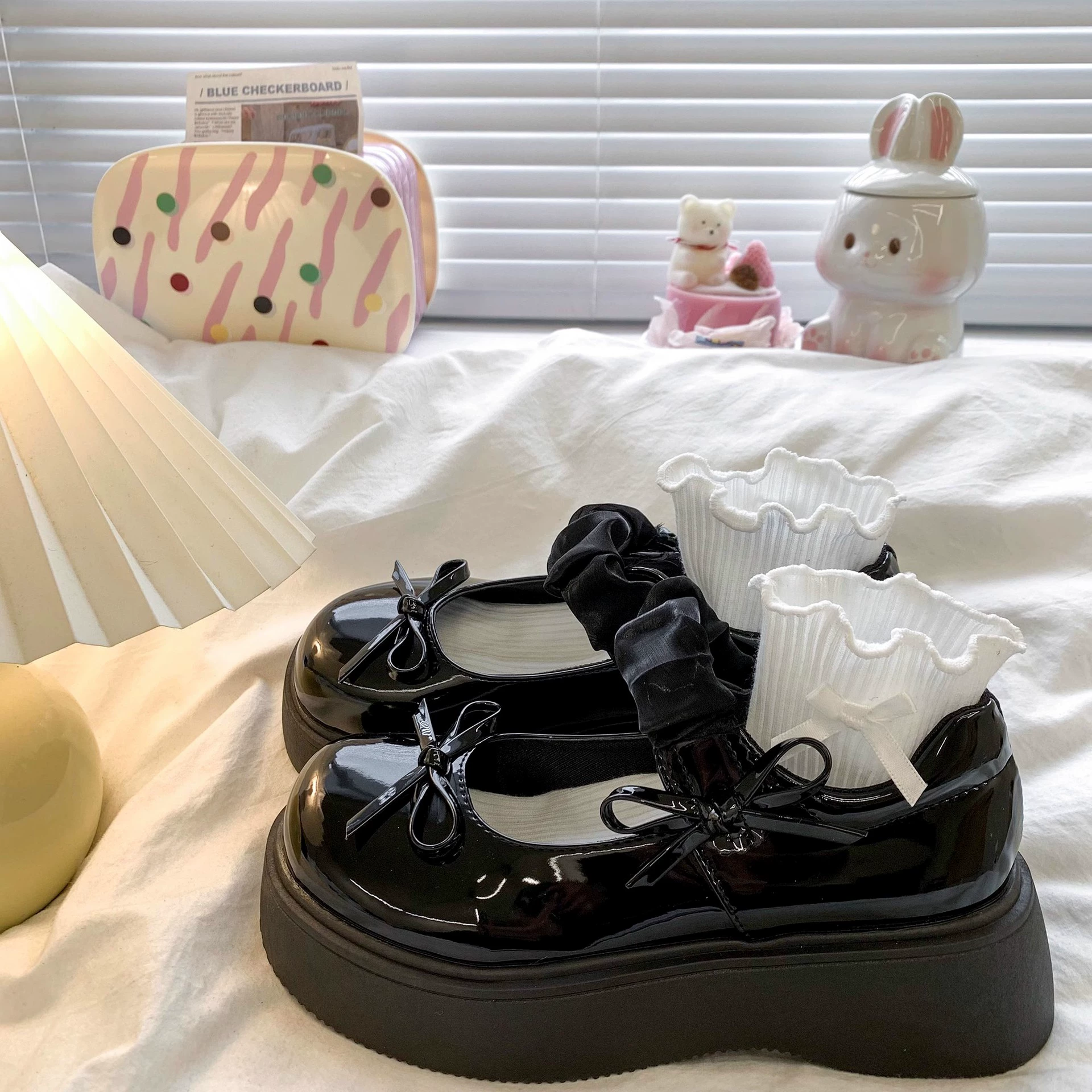 Туфли Мэри Джейн на платформе в британском стиле на толстой подошве для женщин, летние новые стильные универсальные лоферы с неглубоким бантом и юбкой