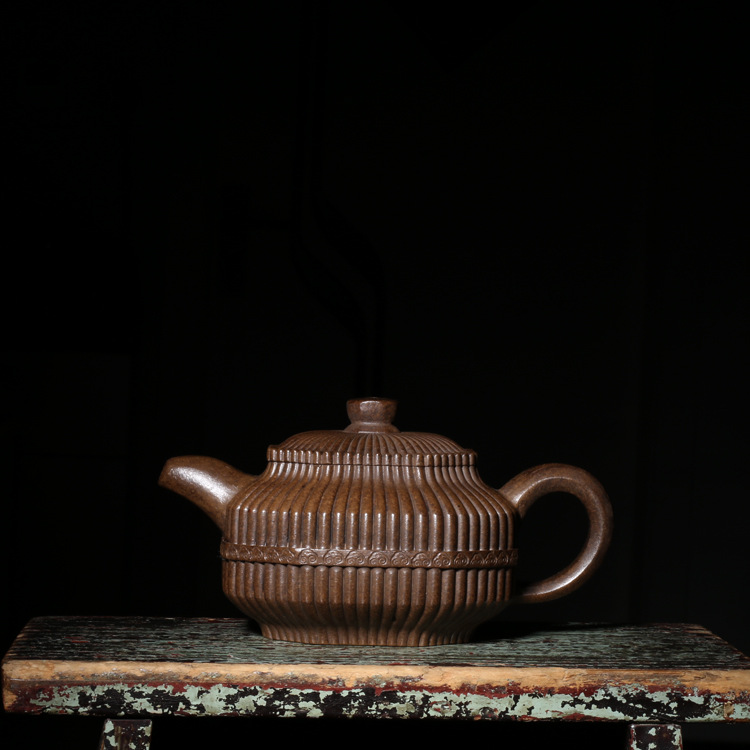 徳】旧家蔵出『時代物 紫砂急須 景気和暢 魑龍鈕紫砂茶壺 徐漢棠製款