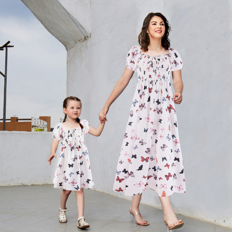 European and American Style Butterfly Print Square Neck Puff Sleeve Elastic Waist Mother-Daughter Long Dress for Seaside Vacation, Popular Mother-Daughter Dress