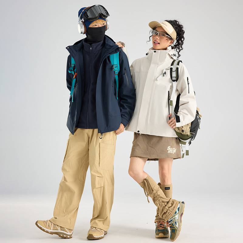 Outdoor Three-In-One Jacket Men's Detachable Waterproof and Windproof Mountaineering Clothing Women's Group Custom Jacket Logo