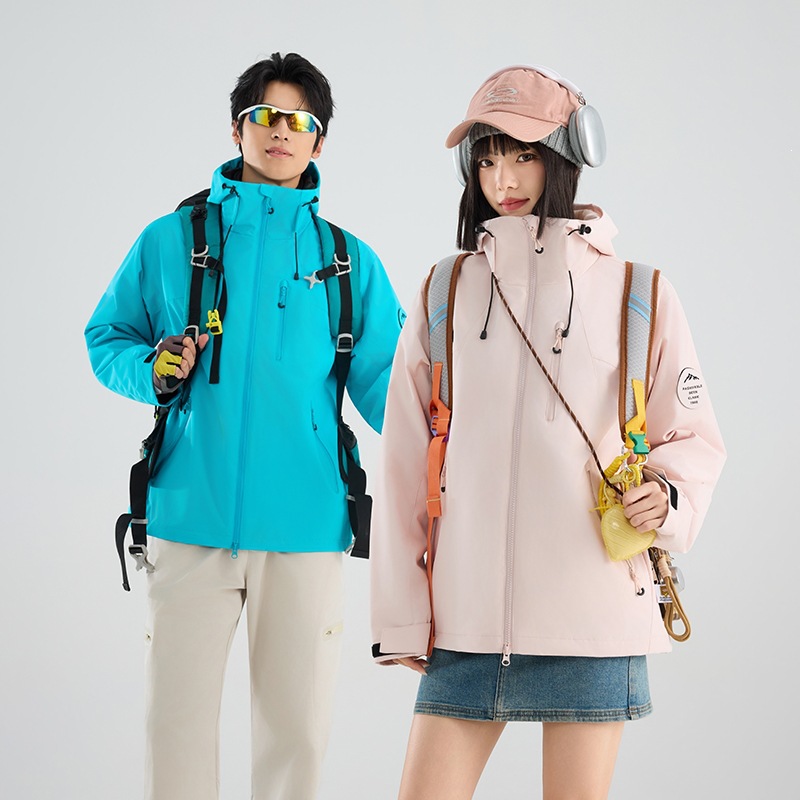 Three-in-one jacket for men and women, two-piece set with fleece lining, hooded jacket, windproof and waterproof, suitable for couples