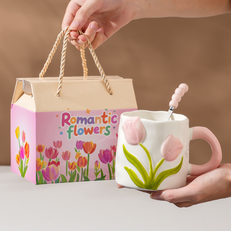 Taza de Tulipanes de alto valor, taza de cerámica esmaltada, regalo del Día del Maestro, taza de agua doméstica para niñas