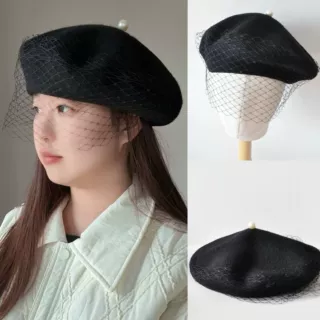 秋冬新款时尚高级帽子女网纱画家帽优雅复古珍珠顶黑色羊毛贝雷帽