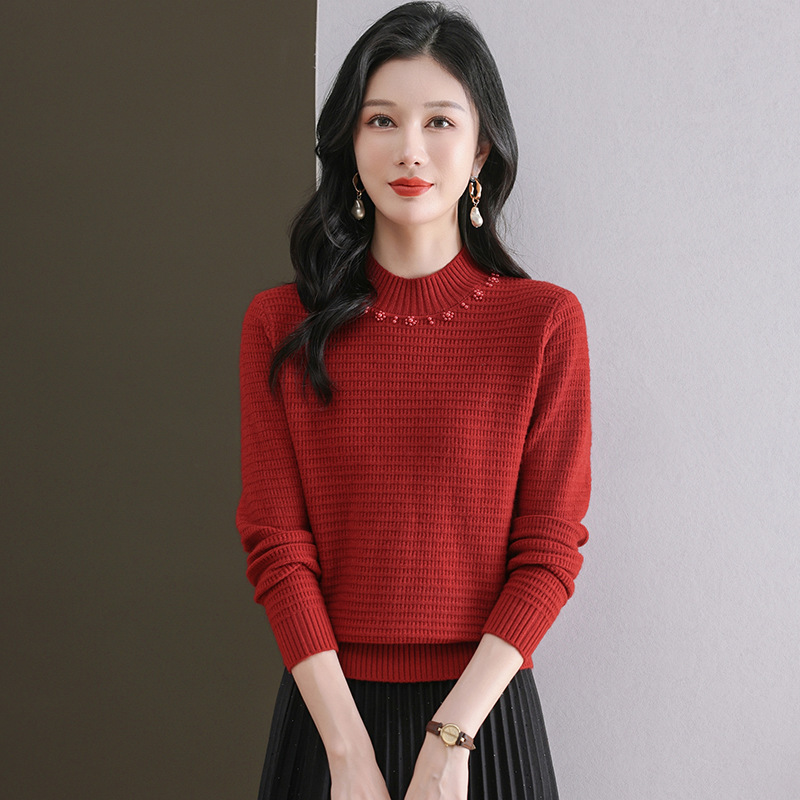 专柜正品秋冬羊绒毛衣女短款半高领洋气妈妈装宽松钉珠针织打底衫