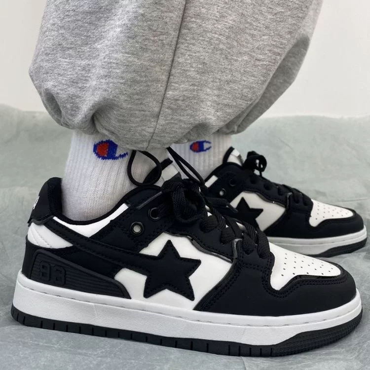 Демисезонные кроссовки, спортивная обувь для отдыха, стильные черные sneakers разных размеров