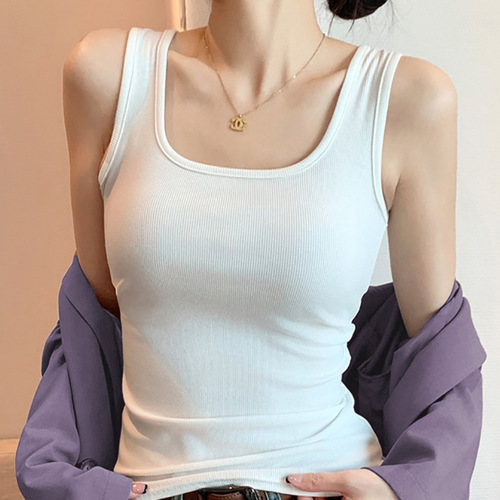 Women's New Underwear Tank Top for Spring and Summer, Large U-Neck, Fitted, Slimming, Wide Shoulder, Sleeveless Base Layer Top with Straps