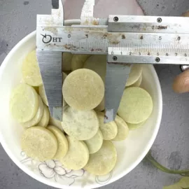 玉器工艺品;陶瓷工艺品;保健器具配件