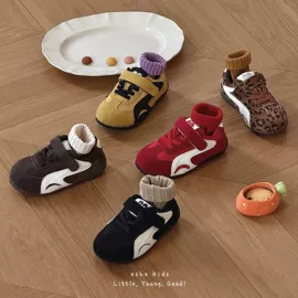 童板鞋;童皮鞋;童凉鞋