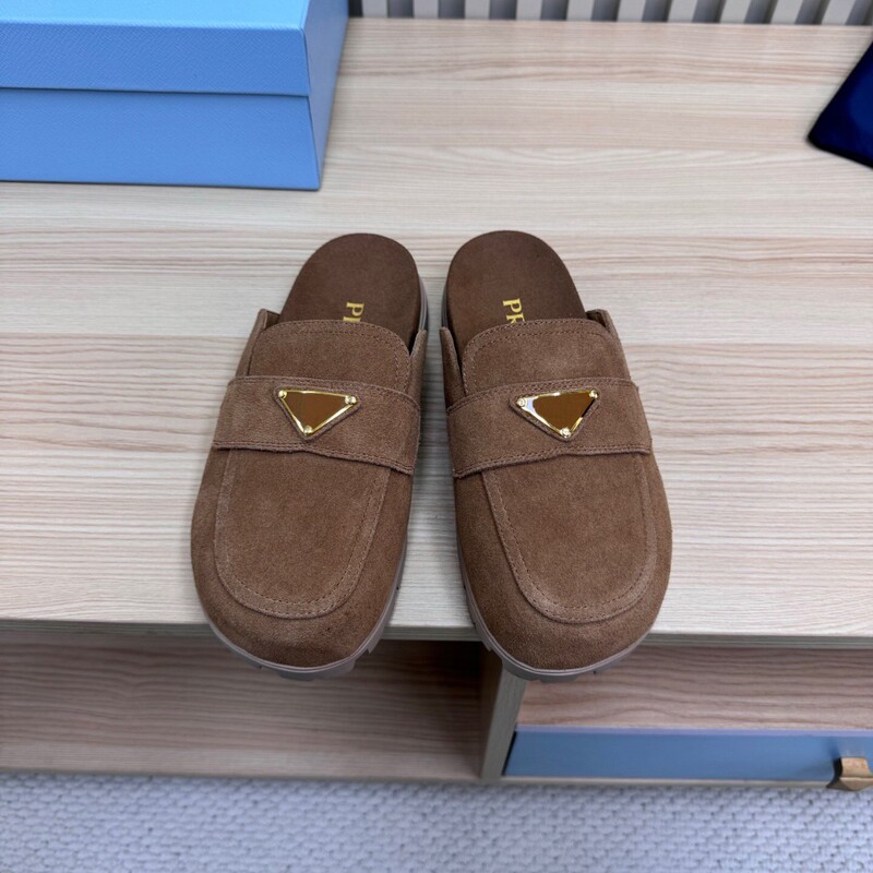 Genuine Leather Thick-Soled Birkenstock Shoes Flats-Soled Half-Drag Women's Outer Wear Baotou Slippers P Family Triangle Logo 2025 New Mule Shoes Genuine Leather Thick-Soled Birkenstock Shoes Flats-Soled Half-Drag Women's Outer Wear Baotou Slippers P Family Triangle Logo 2025 New Mule Shoes