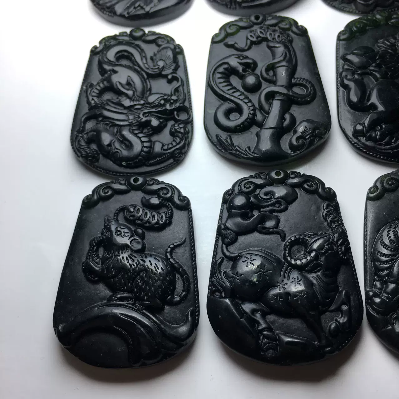 天然泰山墨玉 墨翠吊坠十二生肖项链配饰鼠牛虎兔龙蛇马羊猴鸡狗