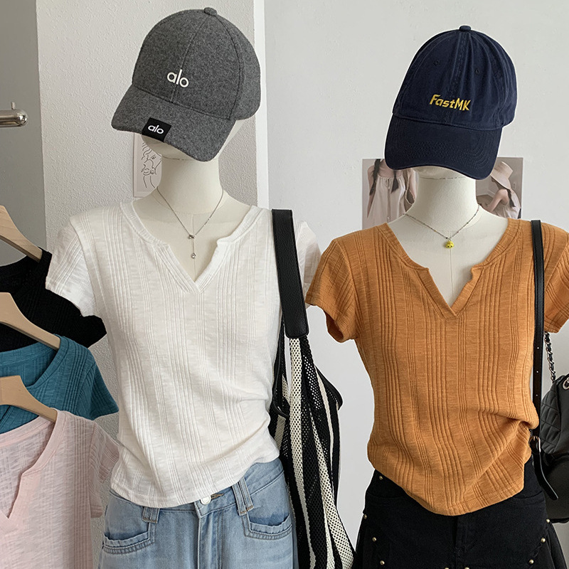 Kekezoon V-Neck Slim-Fit Solid Color Pullover T-Shirt for Women, Pure Desire Style, Summer Versatile Fashion 8253