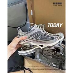 真皮版2025新款巴黎弹簧老爹鞋女悬浮做旧增高超厚大底运动鞋街头