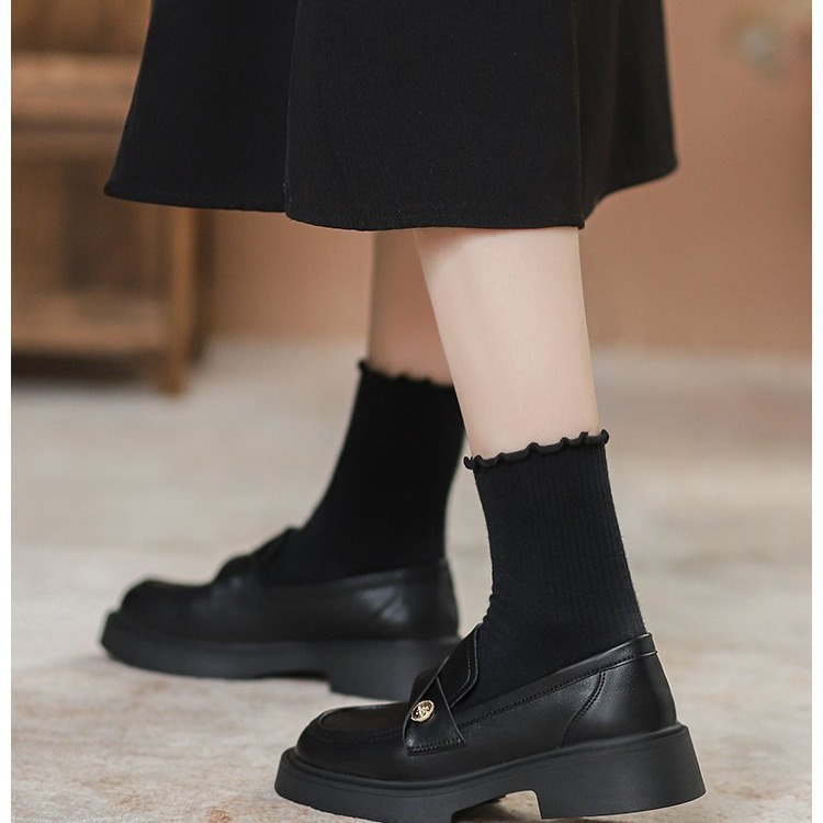 Zapatos de Lefour de suela suave para mujeres 2024 primavera nueva moda de monedas de oro zapatos británicos de suela gruesa zapatos de cuero pequeños