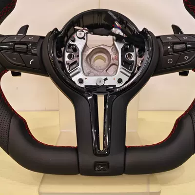 450I Alcantara Steering Wheel — Steering wheel