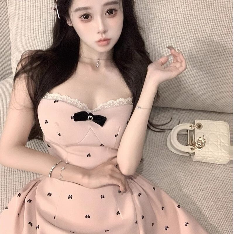 Pure and elegant bow-tie puffy A-line suspender dress for women, summer pure and desirable waist-cinching short dress with chest pads, slim-fit dress Pure and elegant bow-tie puffy A-line suspender dress for women, summer pure and desirable waist-cinching short dress with chest pads, slim-fit dress