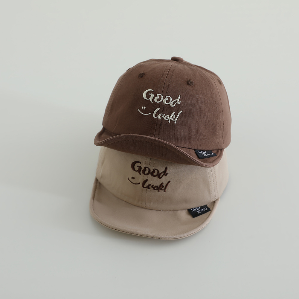 Sombreros para bebés primavera y verano blando gorra gorra de pato gorra gorra de béisbol para bebés de moda para hombres y mujeres sombreros de sol versátiles